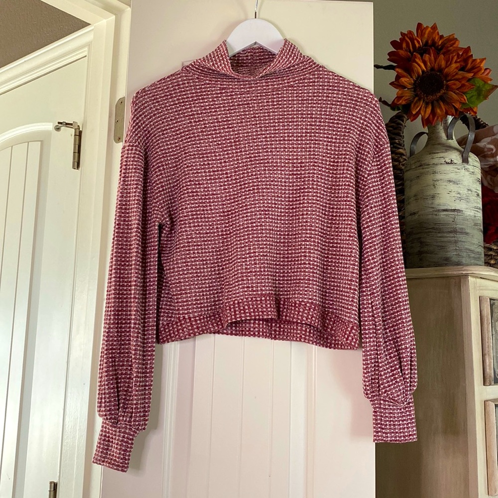 Red & White Sweater Crop Top